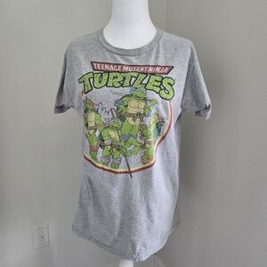 Nickelodeon Gray Teenage Mutant Ninja Turtles Medium T Shirt